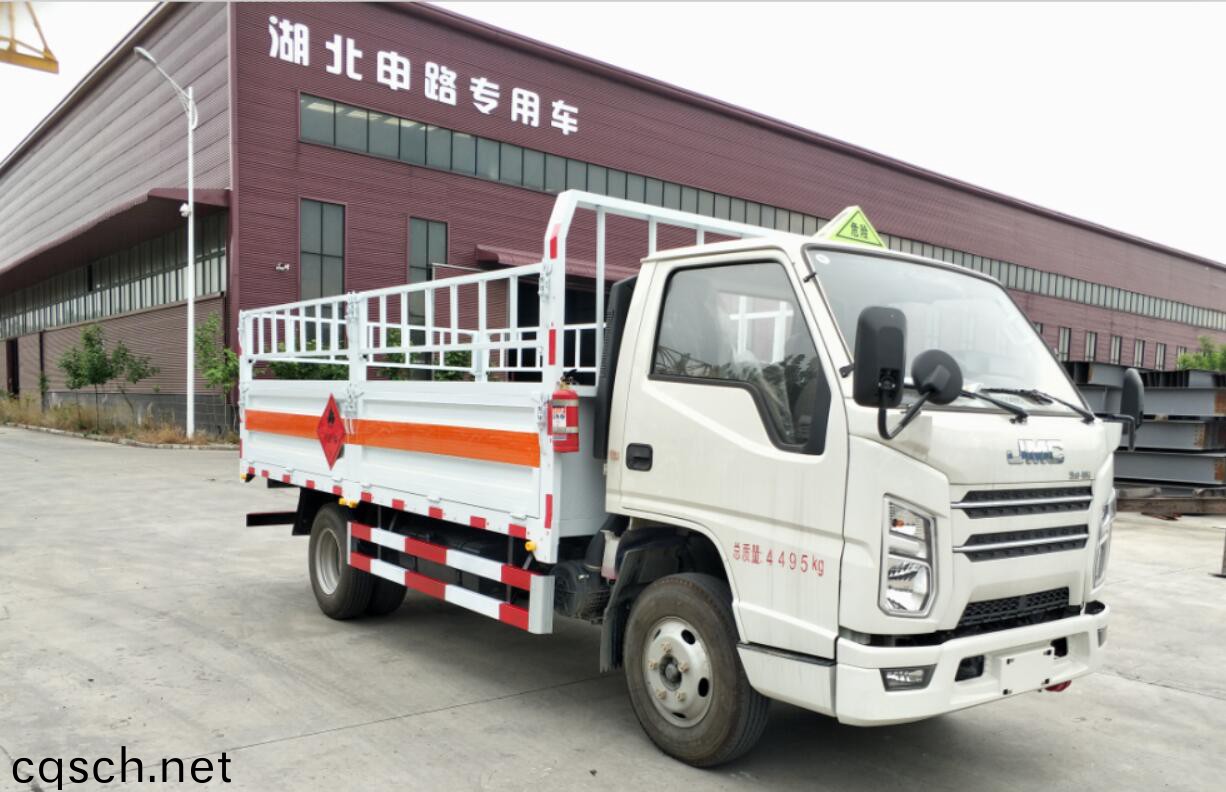 江鈴牌4.2米氣缾運輸車